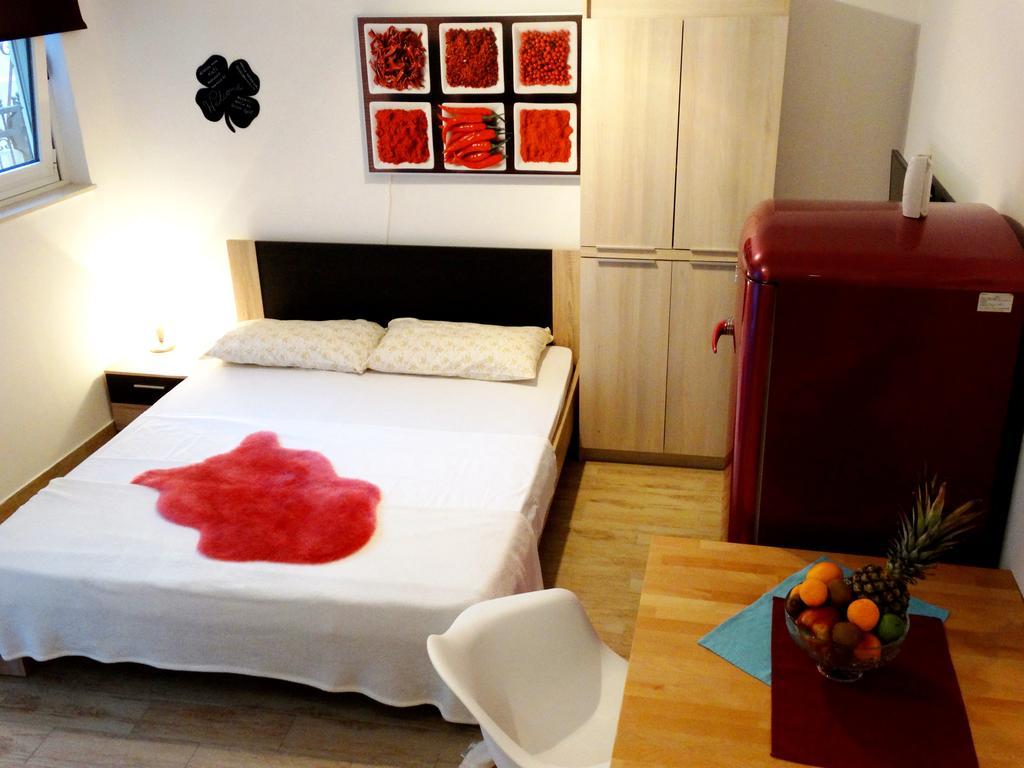 Guesthouse Marileo สปลิท ภายนอก รูปภาพ