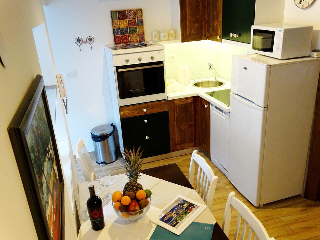 Guesthouse Marileo สปลิท ภายนอก รูปภาพ