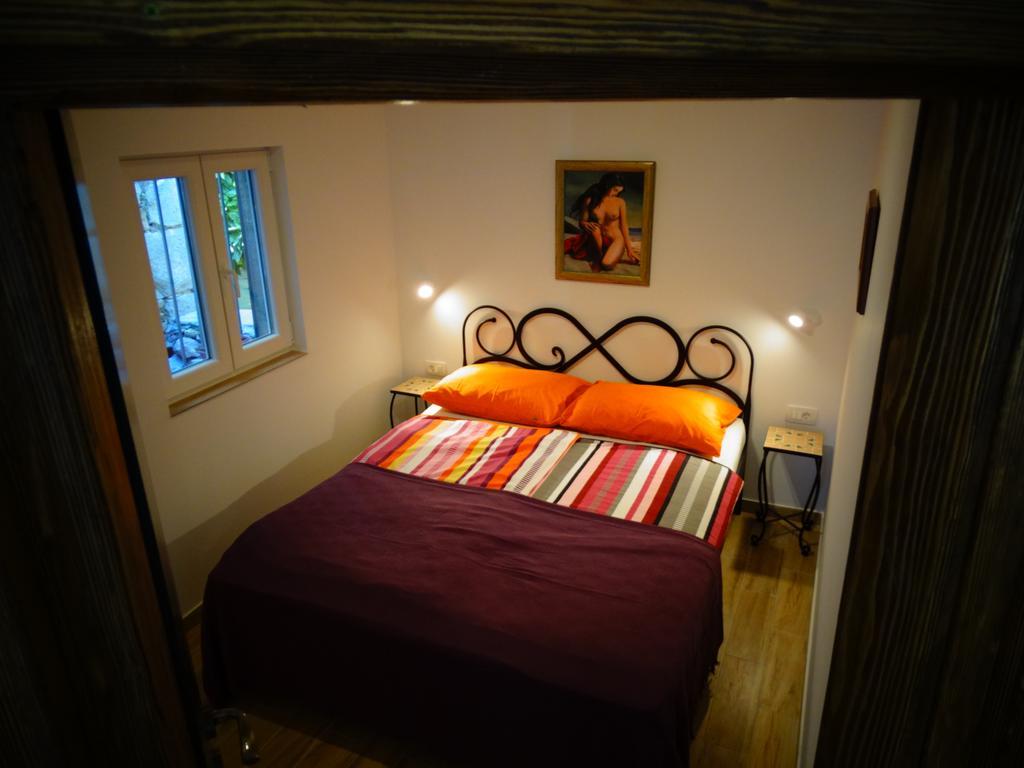 Guesthouse Marileo สปลิท ภายนอก รูปภาพ